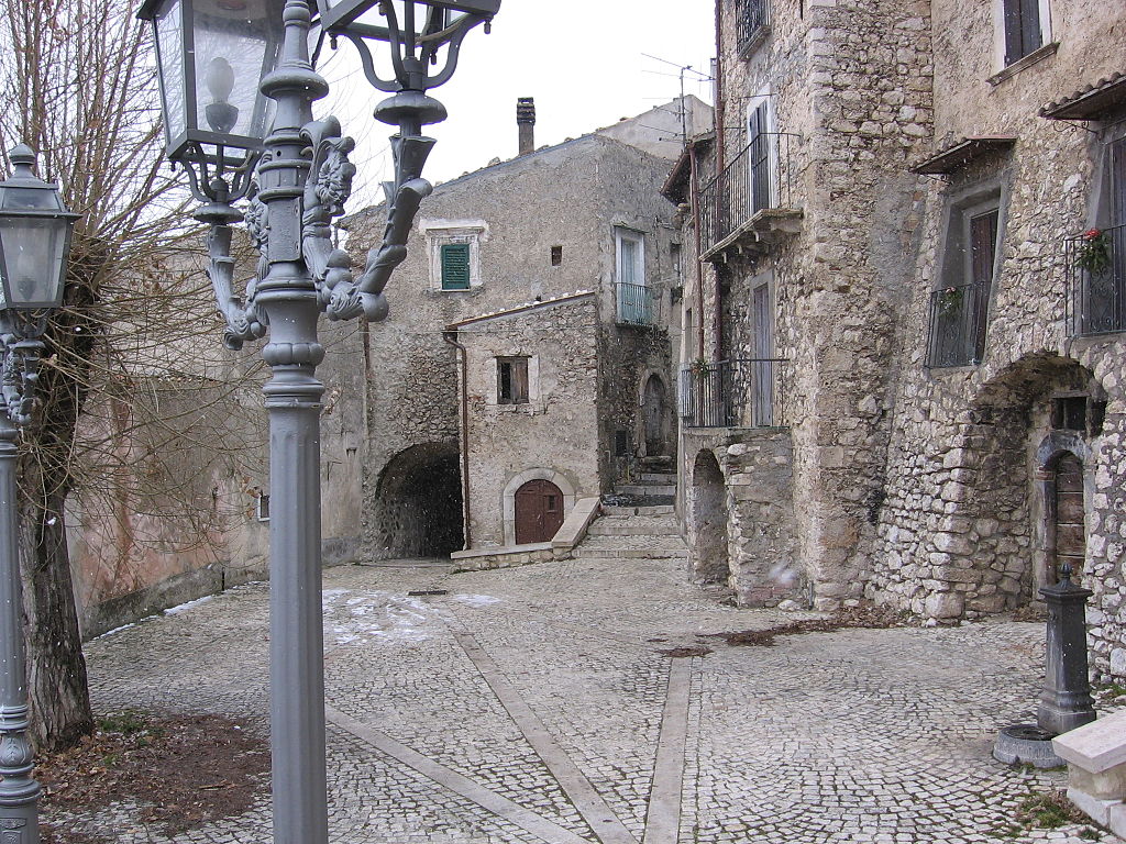 Castelul del Monte11