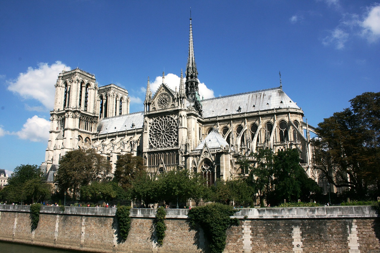 Catedrala Notre-Dame de Paris1