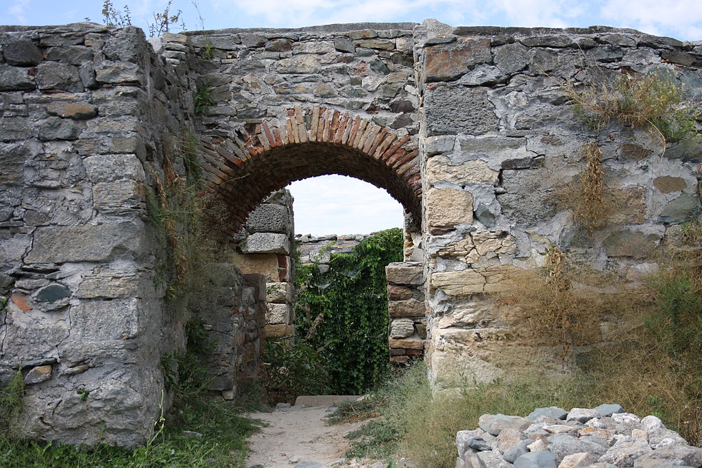 Cetatea Histria11