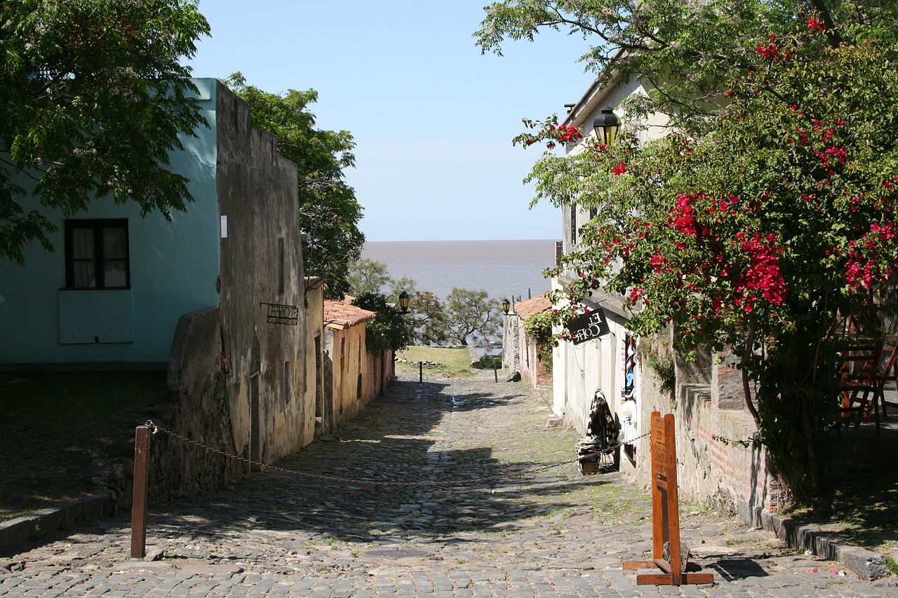 Colonia del Sacramento111