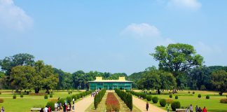 Daria Daulat Bagh din Srirangapatna – palatul de lemn al lui Tipu Sultan Daria Daulat Bagh