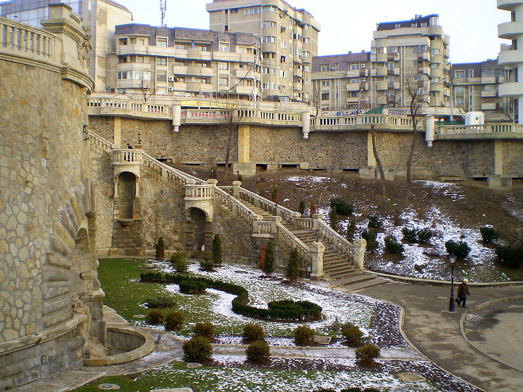 Esplanada Elisabeta din Iași11