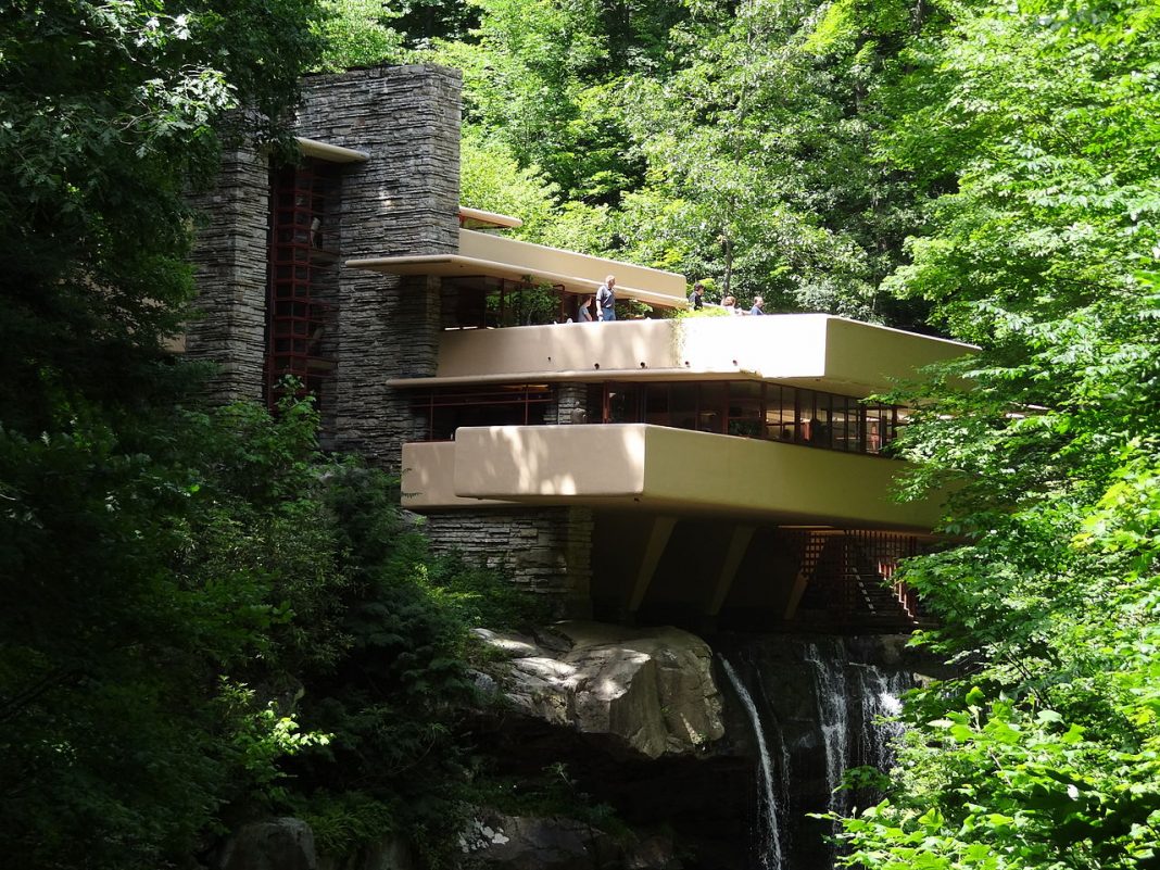 Fallingwater din Mill Run