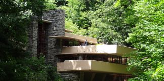Fallingwater din Mill Run