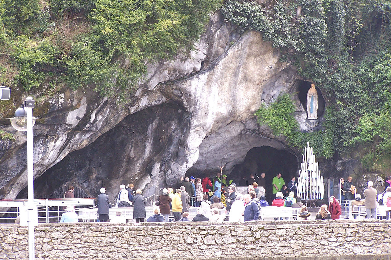 Grota Massabielle