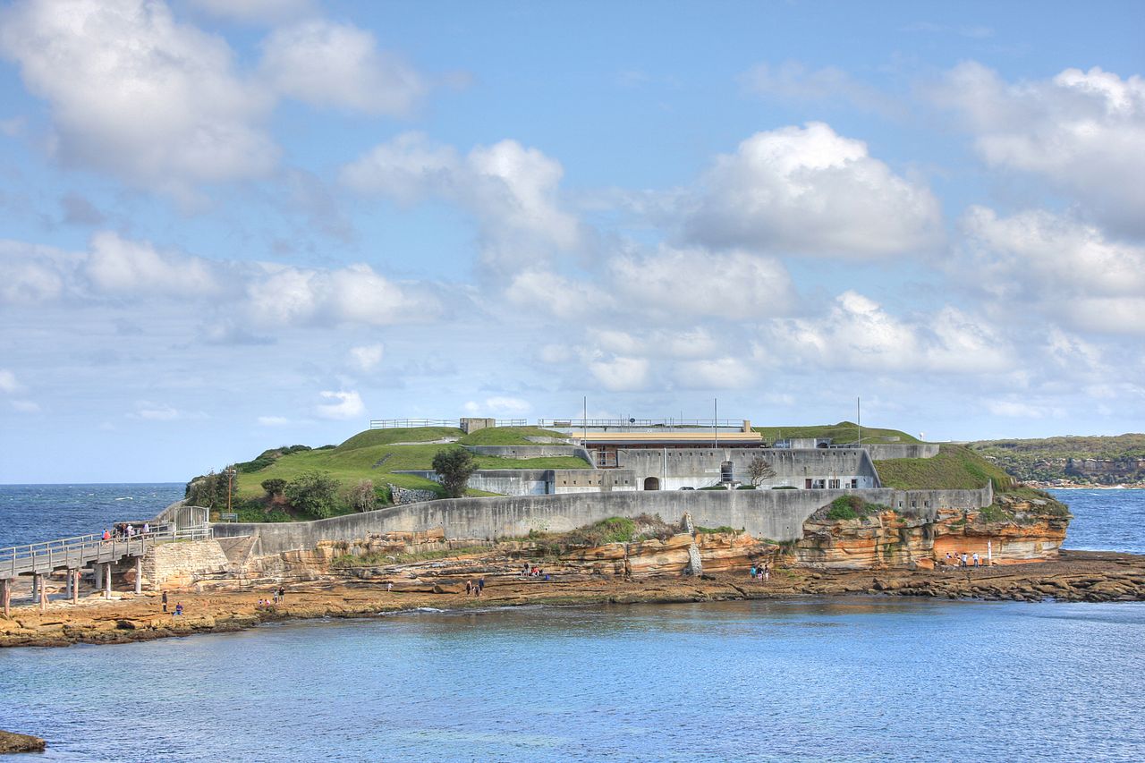 Insula Bare