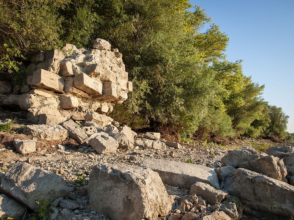 Insula Păcuiul lui Soare11