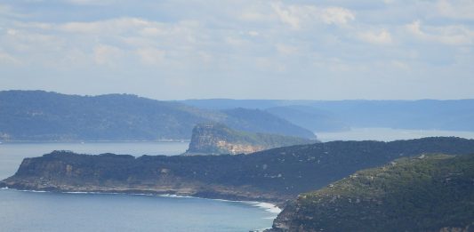 Insula Lion: Obiective turistice Australia – Lion Lion Head