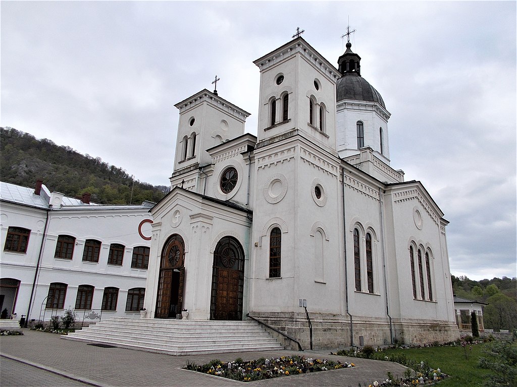 Manastirea Bistrita4