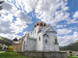 Manastirea Studenica