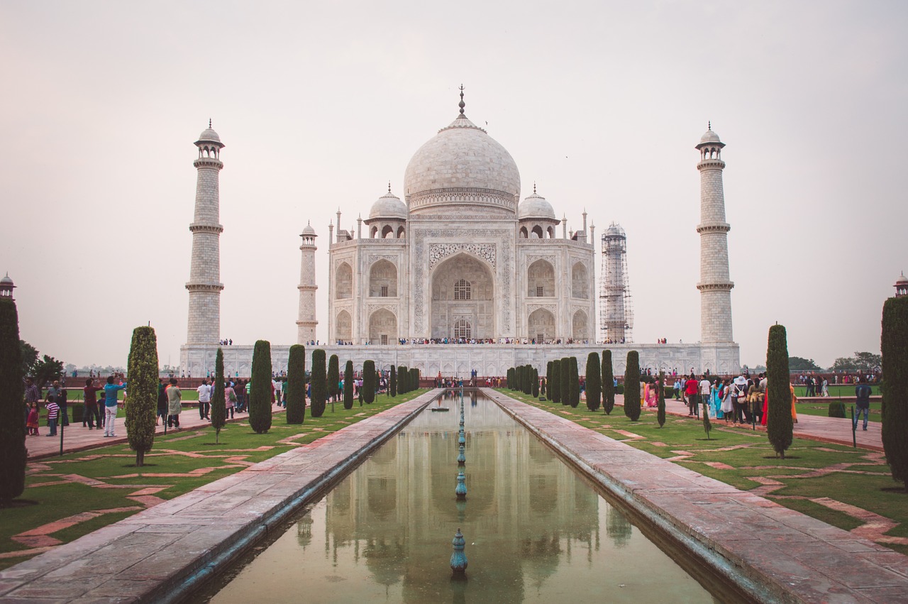 Mausoleul Taj Mahal