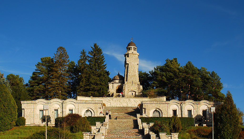 Mausoleul de la Mateiaș