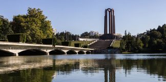 Mausoleul din Parcul Carol I