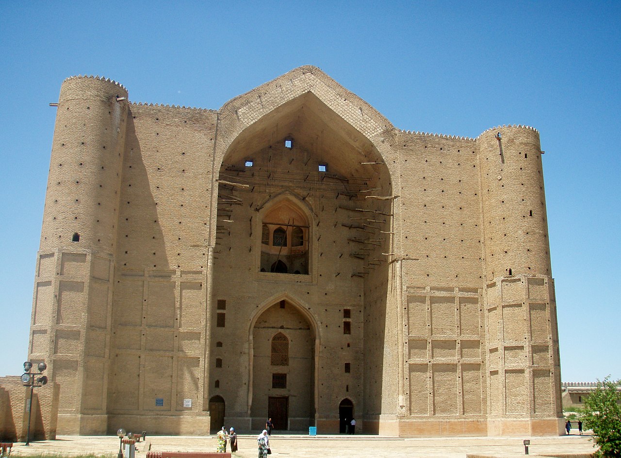 Mausoleul lui Hogea Ahmed Yasawi11