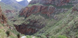 Trecatoarea Meiringspoort: Obiective turistice Africa de Sud – Klaarstroom Meiringspoort