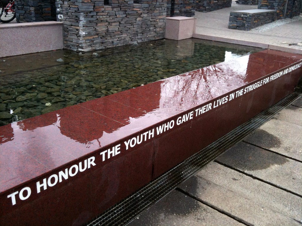 Memorialul Hector Pieterson111