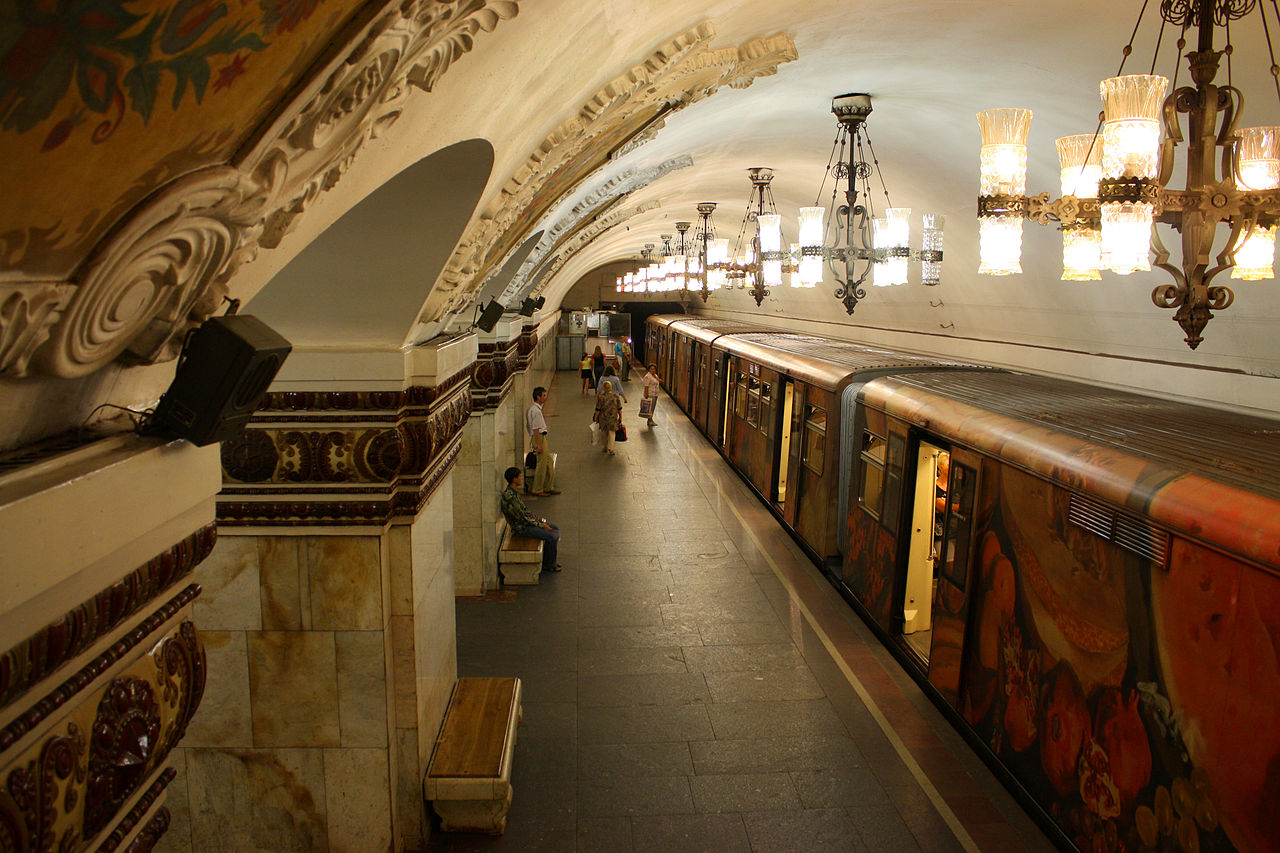 Metro Moscow1