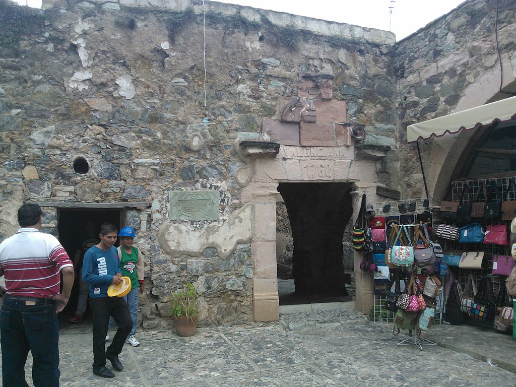 Mina de arginta La Valenciana11