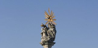 Monumentul Sfintei Treimi