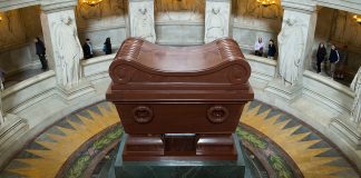 Mormantul lui Napoleon din Paris