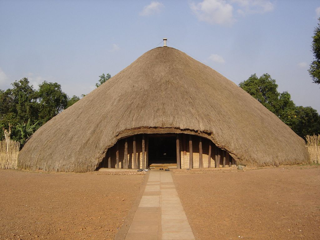 Mormintele regale Buganda