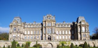Muzeul Bowes: Obiective turistice Anglia – Barnard Castle Muzeul Bowes