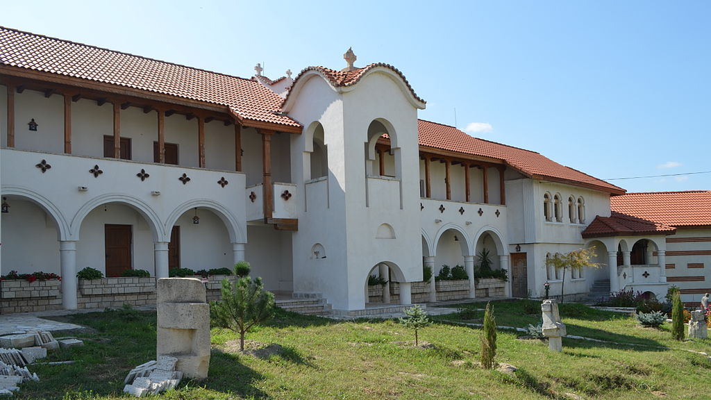 Mănăstirea Dervent111