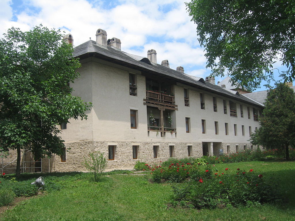 Mănăstirea Dragomirna22