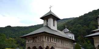 Mănăstirea Lainici