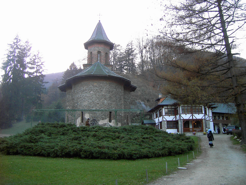 Mănăstirea Prislop1