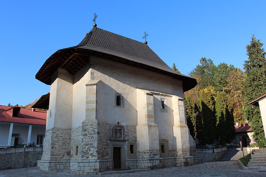Mănăstirea Pângărați1