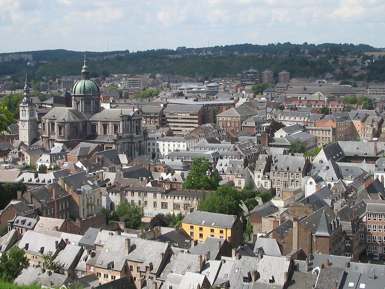 Orasul Namur11