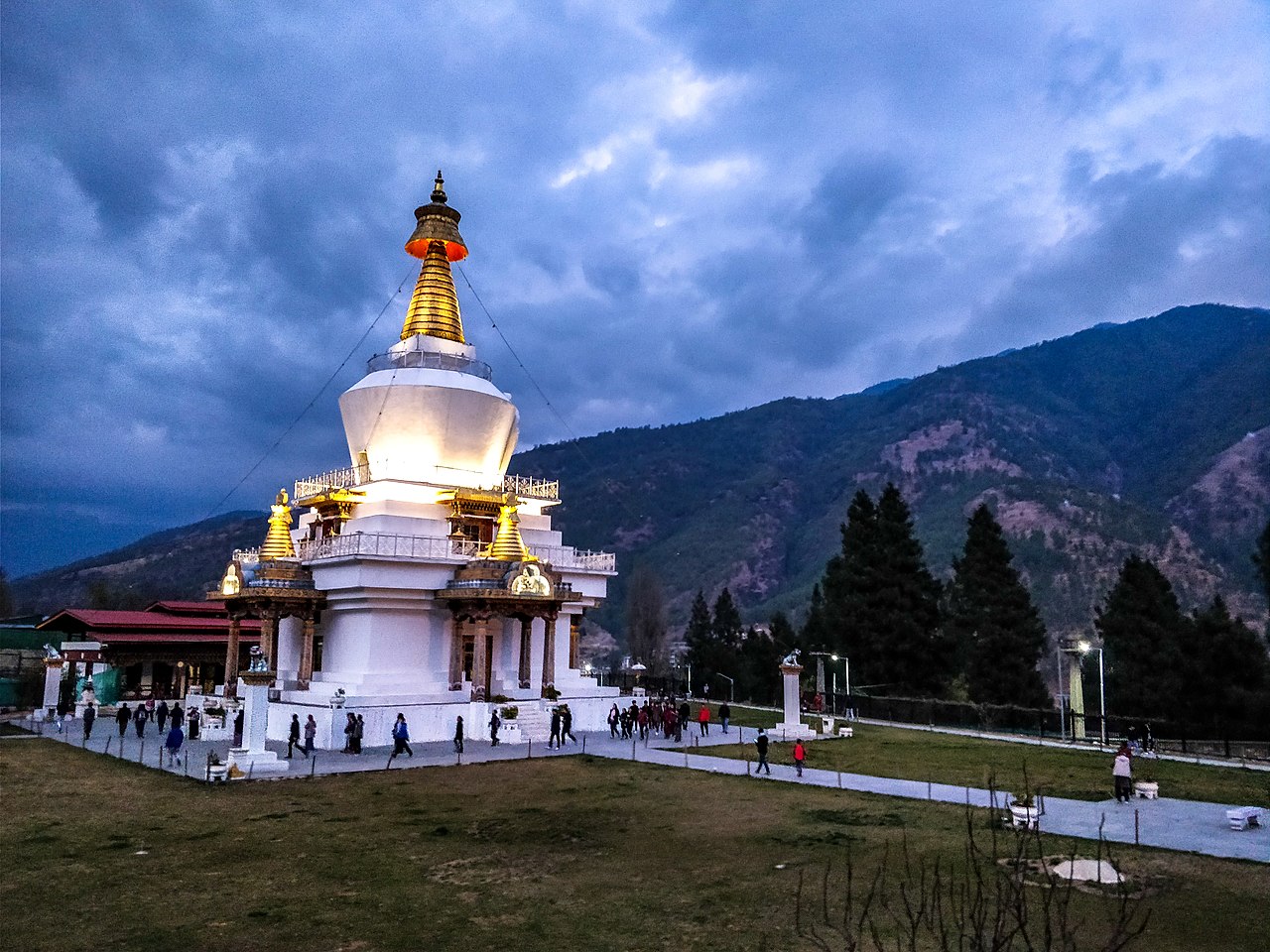 Orasul Thimphu11