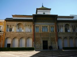 Palatul Alcazar