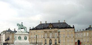 Palatul Amalienborg
