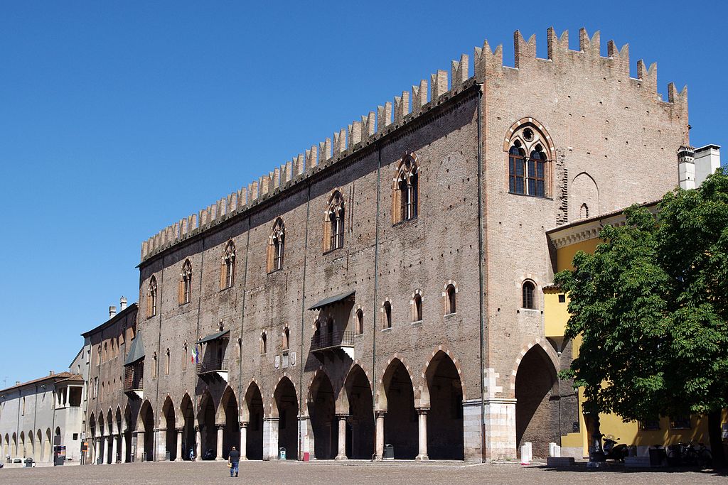 Palatul Ducal11