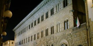 Palatul Medici din Florenta: Obiective turistice Italia – Florenta Palatul Medici din Florenta