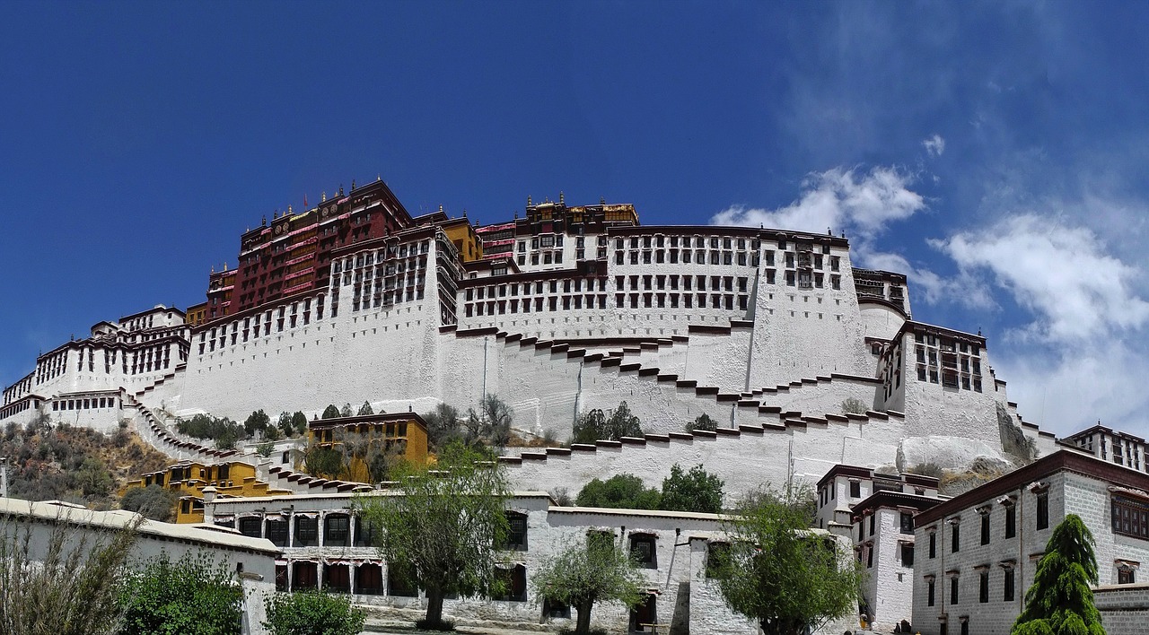 Palatul Potala din Tibet111