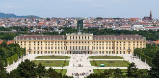 Palatul Schonbrunn