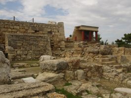 Palatul din Knossos