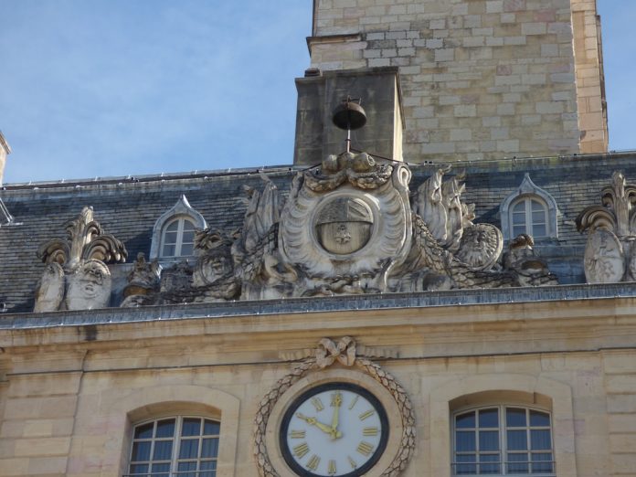 Palatul ducal al Burgundiei: Obiective turistice Franta - Dijon ...