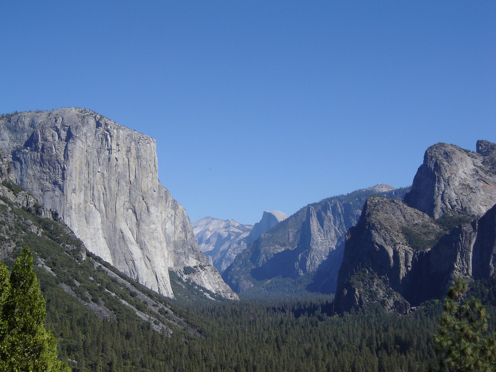 Parcul National Yosemite