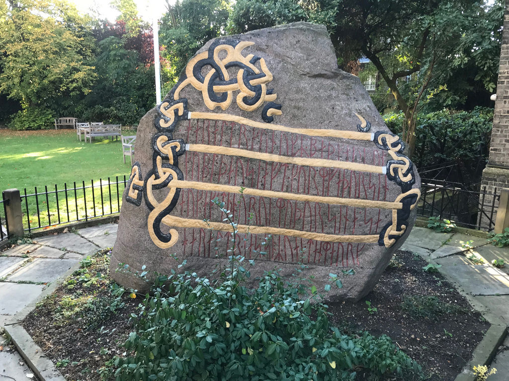 Pietrele de la Jelling1