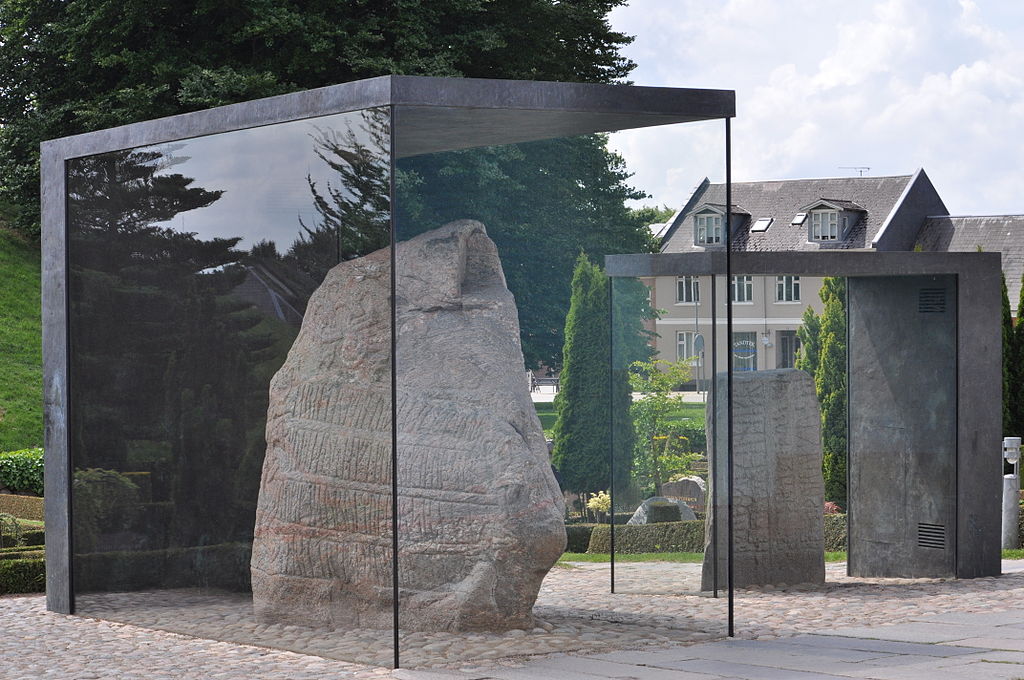 Pietrele de la Jelling11