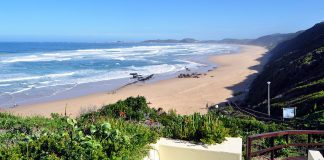 Plaja Brenton: Obiective turistice Africa de Sud – Knysna Plaja Brenton
