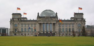 Reichstag, simbolul politic al Berlinului cu o istorie fascinantă Reichstag
