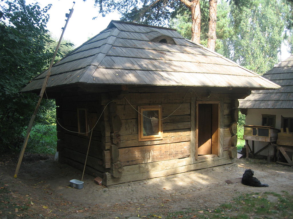 Satul Bucovinean casa