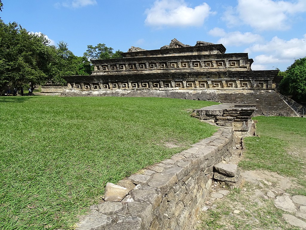 Situl arheologic El Tajin1