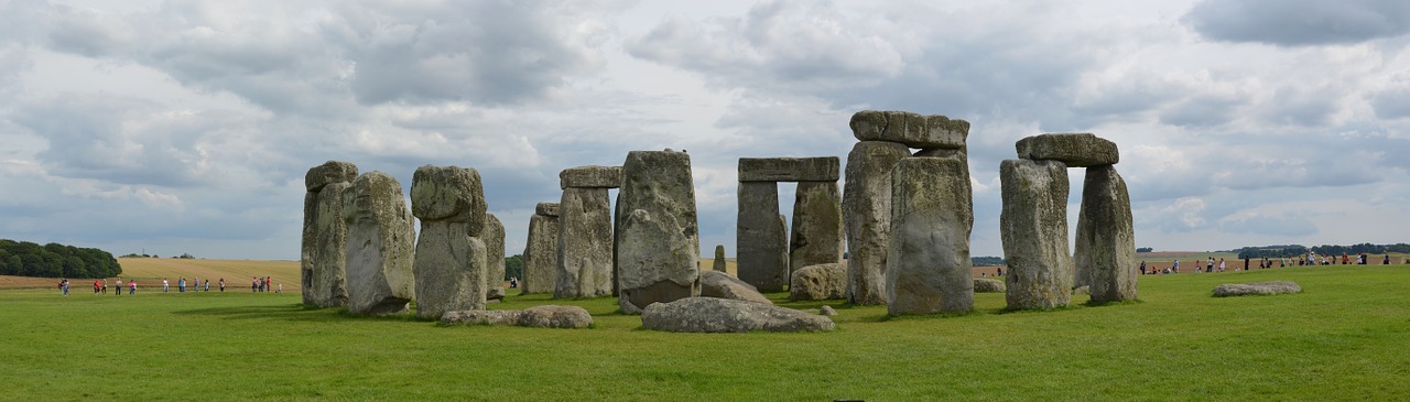 Stonehenge1