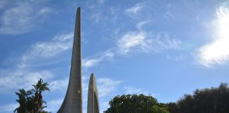 Monumentul Taal: Obiective turistice Africa de Sud – Paarl Taal